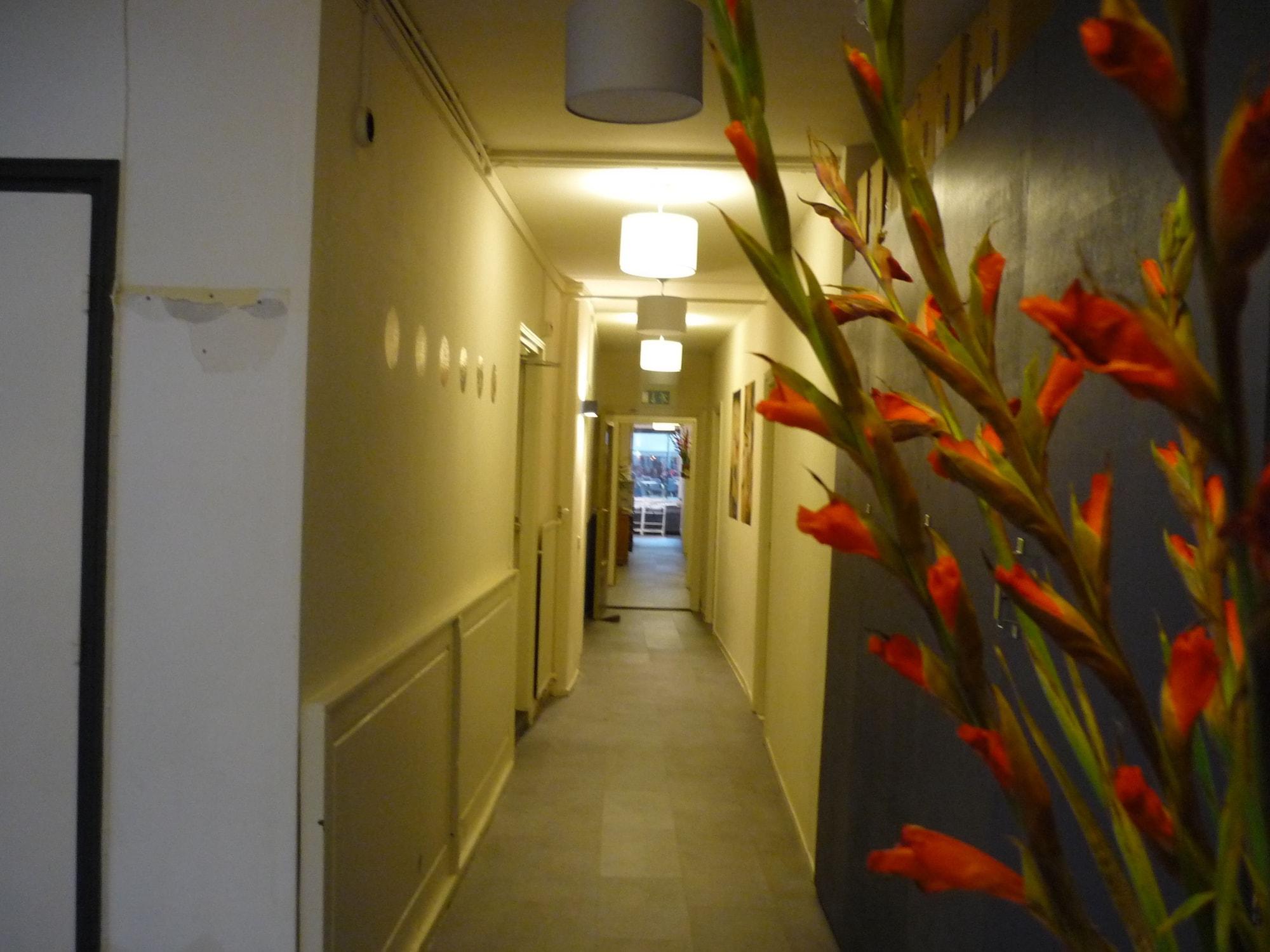 Hotel Beez Маастрихт Екстер'єр фото