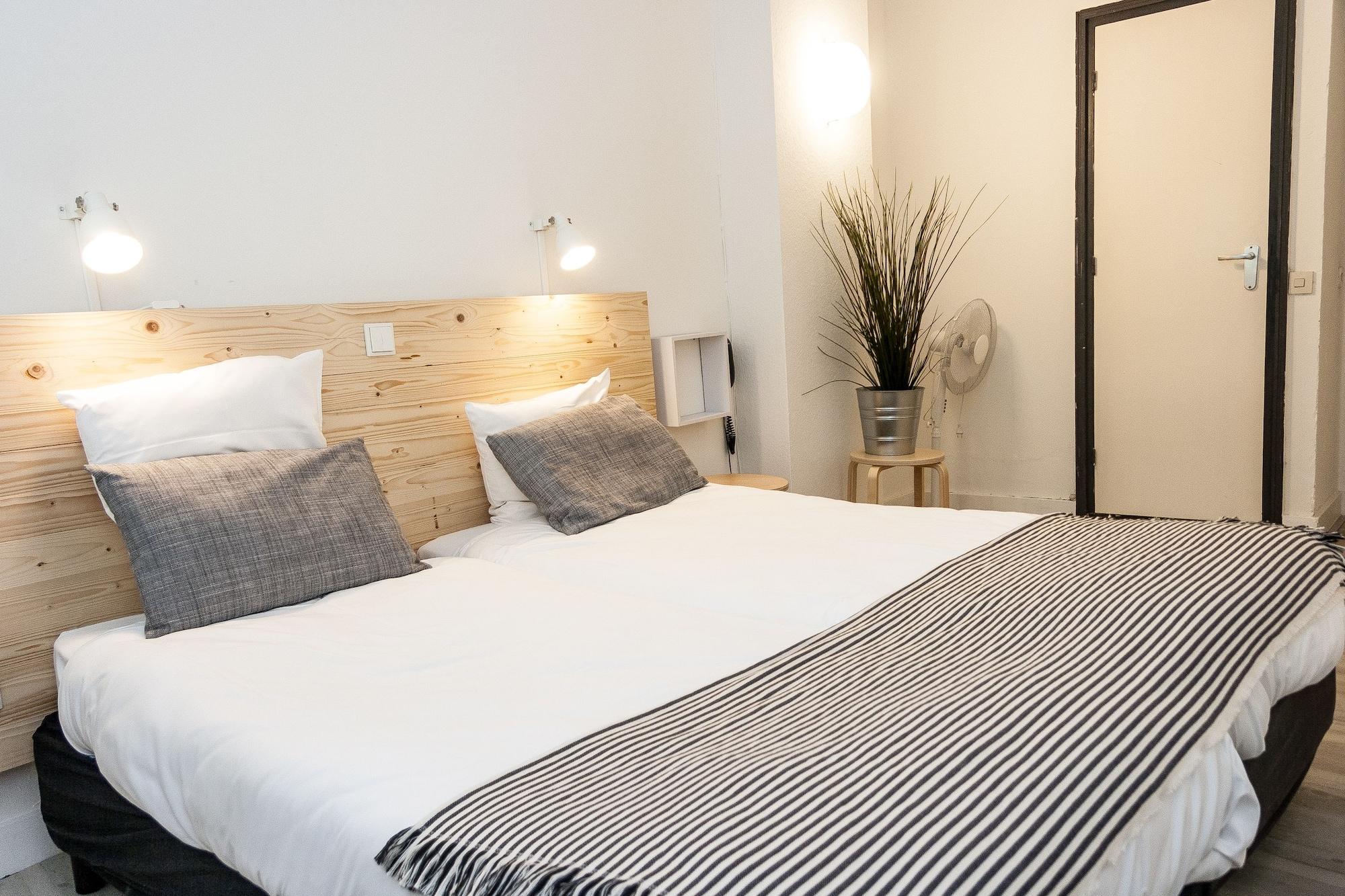 Hotel Beez Маастрихт Екстер'єр фото